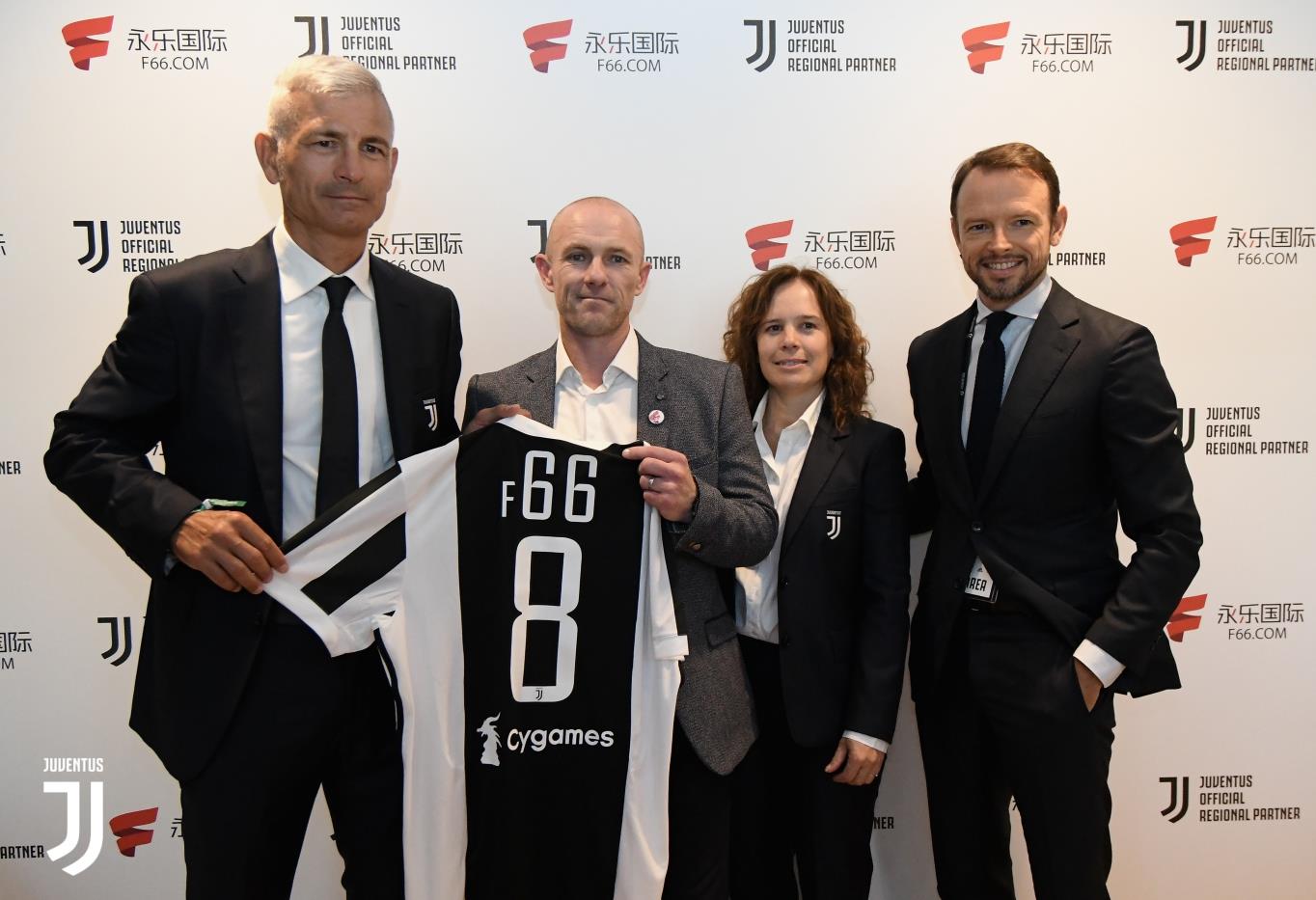 英博官方：现针对部分三层看台开启二轮售票，今日19：00开票（英博官方宣布：部分三层看台二轮售票将于今日19：00开启）