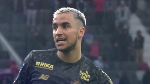 WTT总决赛：林诗栋／蒯曼1-3不敌林仲勋／申裕斌无缘决赛（林诗栋／蒯曼1-3负于林仲勋／申裕斌，WTT总决赛无缘争冠）