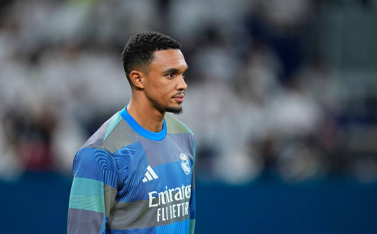 日职联半场：细谷真大梅开二度，新潟天鹅0-2柏太阳神（J1联赛半场：细谷真大双响，柏太阳神2-0领先新潟天鹅）